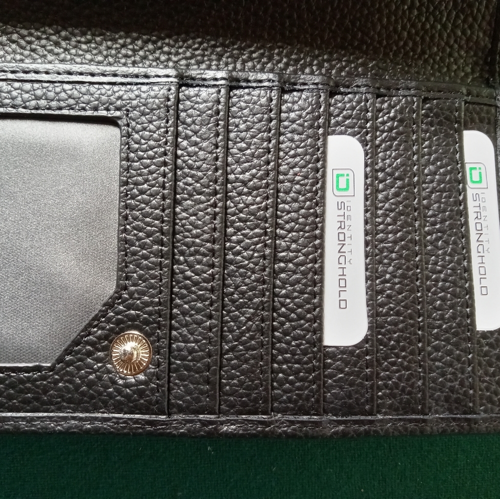 Wallet - Picture 4 of 4